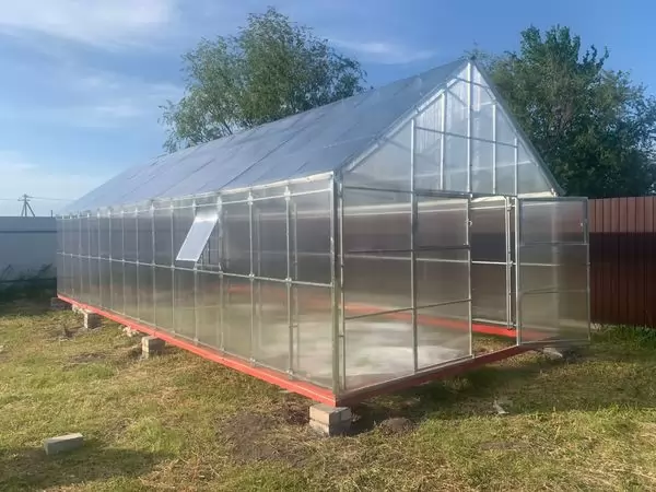 Теплица Ударница Англичанка, ширина 4 м, труба 40х20 + 20х20